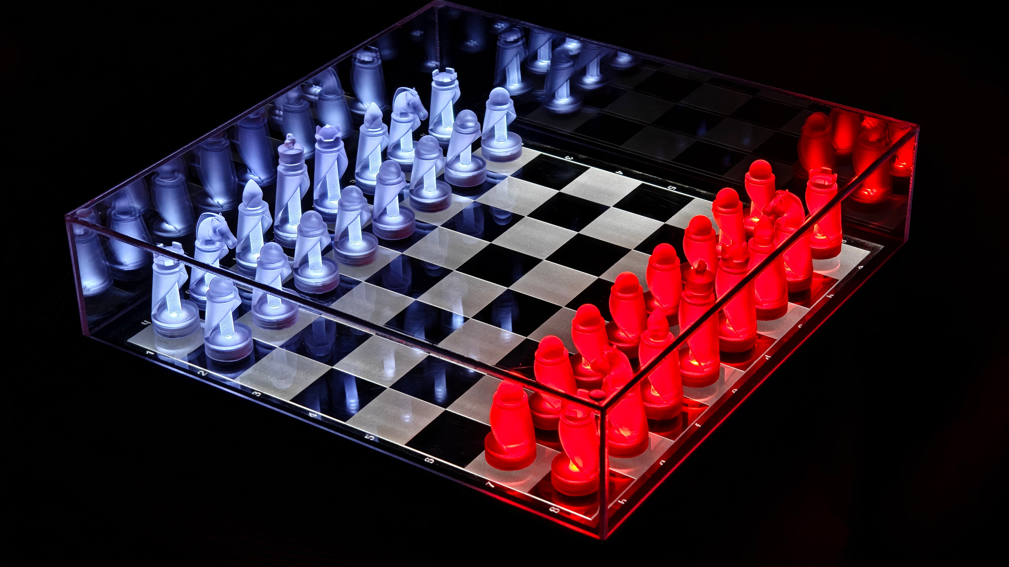 Original Masteek LED chess set with pieces glowing